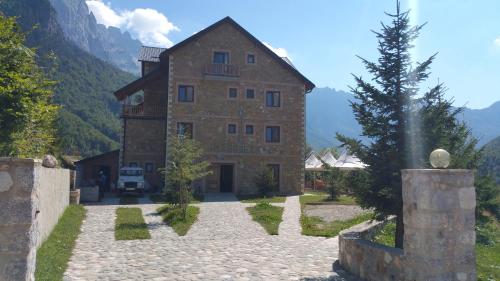 Фотография гостиницы Hotel Margjeka