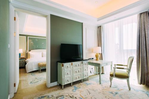 Фотографии гостиницы 
            Orient-Anyi international Hotel