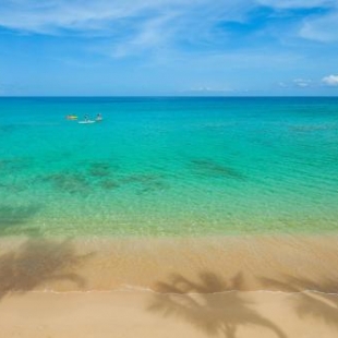 Фотография гостиницы Waves Hotel and Spa by Elegant Hotels - All-Inclusive