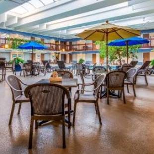 Фотографии гостиницы
Best Western Bridgeview Hotel