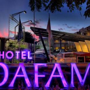 Фотографии гостиницы 
            Dafam Hotel Cilacap