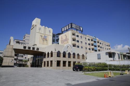 Фотографии гостиницы 
            Hotel W