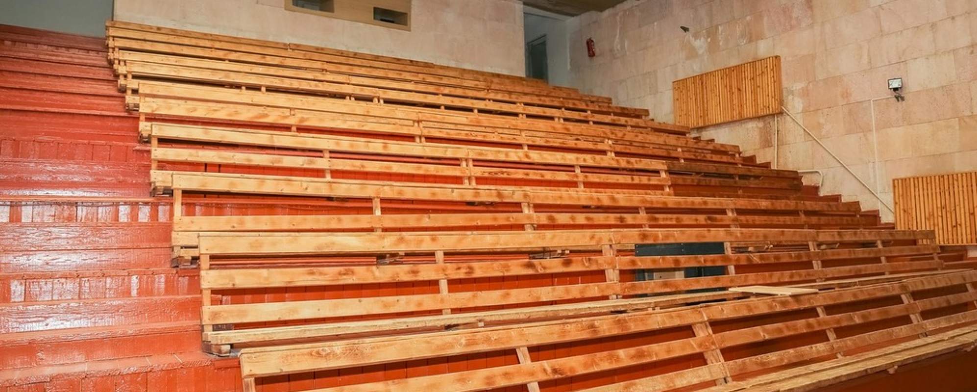 Фотографии конференц-зала КБГУ