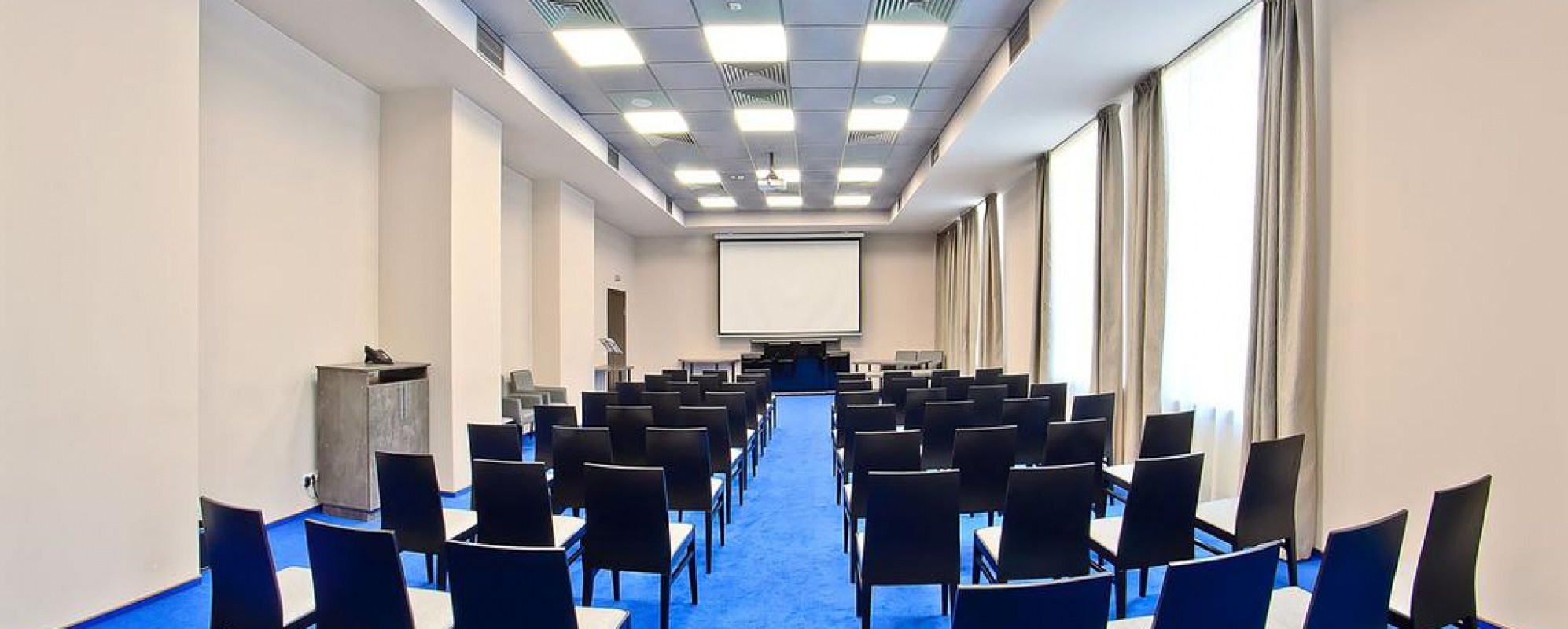 Фотографии конференц-зала Агора