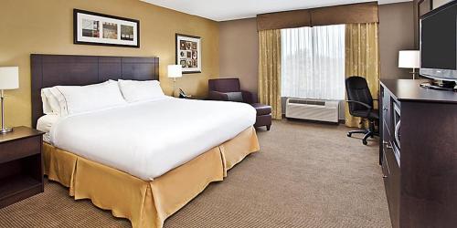 Фотография гостиницы Holiday Inn Express - Kingston West, an IHG Hotel