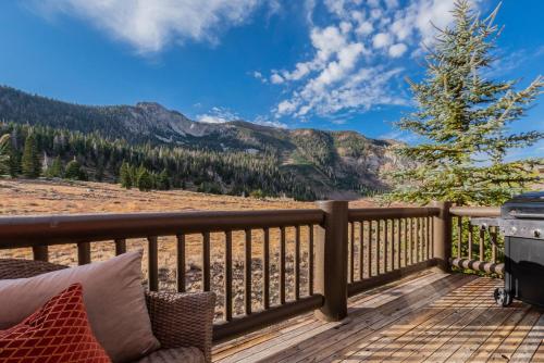 Фотография гостевого дома Snowcreek V 756