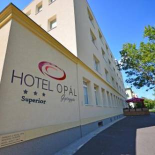 Фотографии гостиницы 
            Hotel Opal Superior