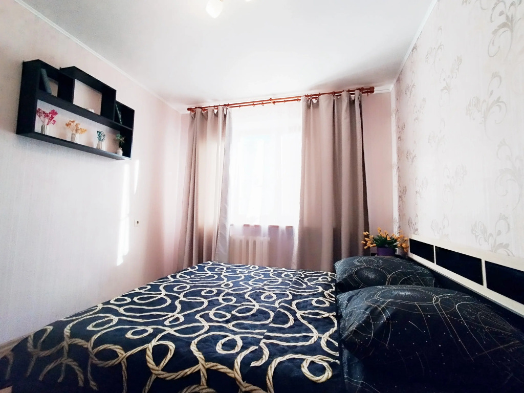 Фотография квартиры Квартира Просторная на Октябрьском проспекте