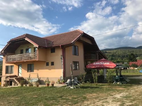 Фотография гостевого дома Casa de vacanta Madalina