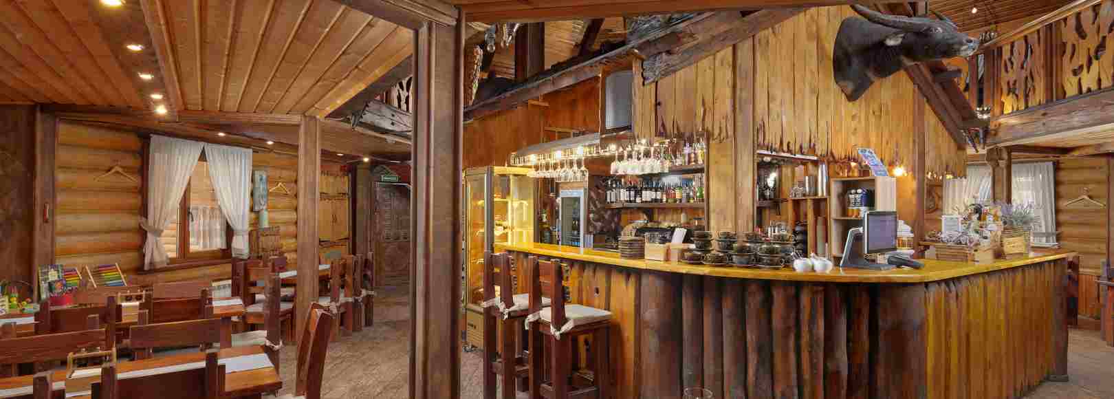 Фотография банкетного зала Зал ресторана Харчевня