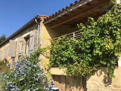 Фотография мини отеля Maison indépendante à la nuitée avec petit déjeuner