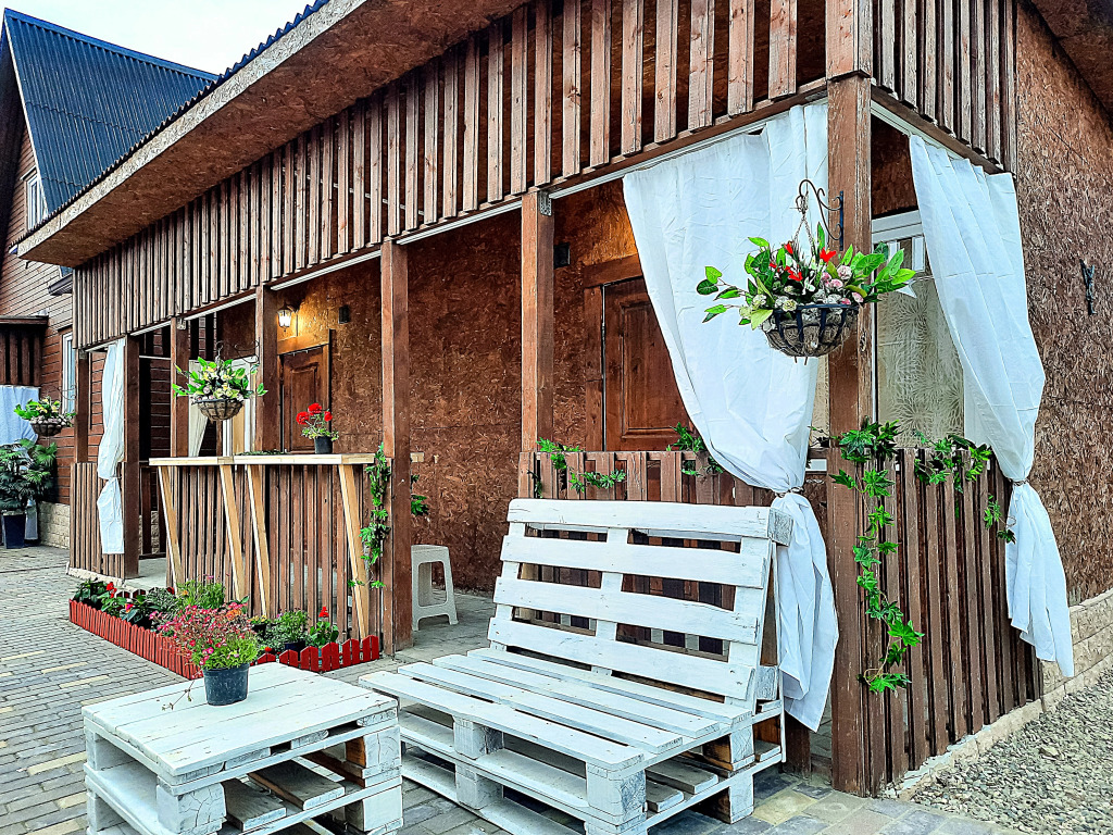 Фотография Коттеджа Частный Дом Семейный Загородный Клуб отдыха Агой-Шале