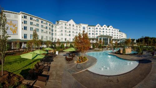 Фотография гостиницы Dollywood's DreamMore Resort and Spa