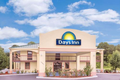 Фотография мотеля Days Inn by Wyndham Eufaula AL