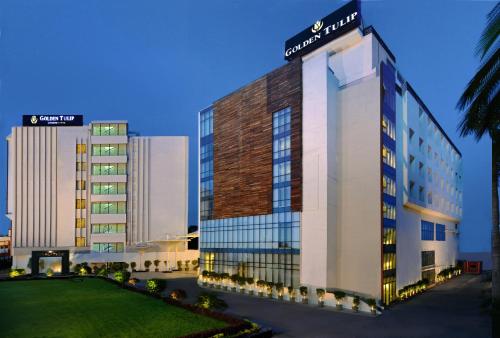 Фотографии гостиницы 
            Golden Tulip Lucknow