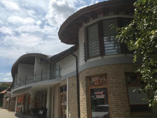 Фотография гостевого дома Kondé Apartments D