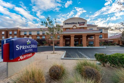Фотография гостиницы SpringHill Suites Ridgecrest