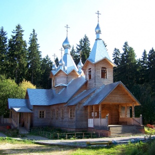 Фотография достопримечательности Церковь царя-мученика Николая Второго