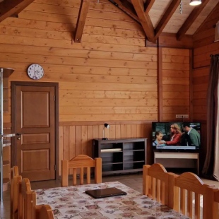 Фотография Коттеджа Коттедж А4 на базе отдыха Новинки Парк