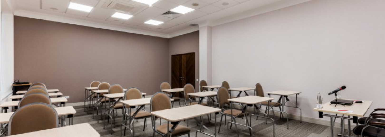 Фотография конференц-зала ПетроКонгресс Зал Онега