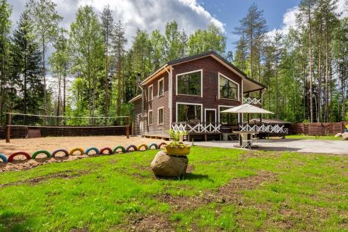 Фотография гостевого дома Дом Лесная Сказка