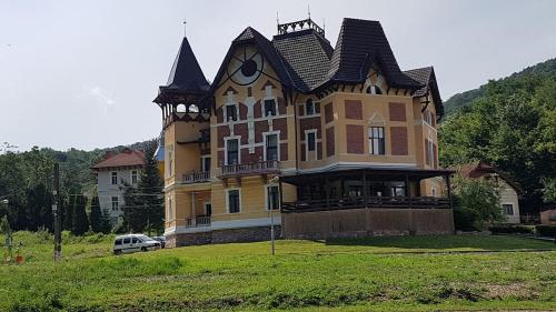 Фотография гостевого дома Pensiunea Mayumi Moneasa