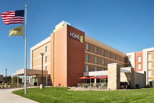 Фотография гостиницы Home2 Suites By Hilton Iowa City Coralville