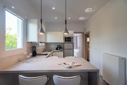 Фотография апарт отеля White Rock Milos Suites