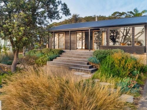 Фотографии гостевого дома
Chinamans at Hyams Beach 4pm Check Out Sundays