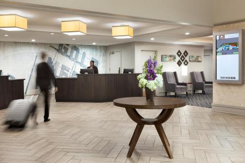 Фотография гостиницы DoubleTree by Hilton Minneapolis Park Place