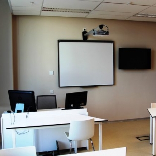 Фотография конференц-зала Российский Международный Олимпийский университет на 12 человек