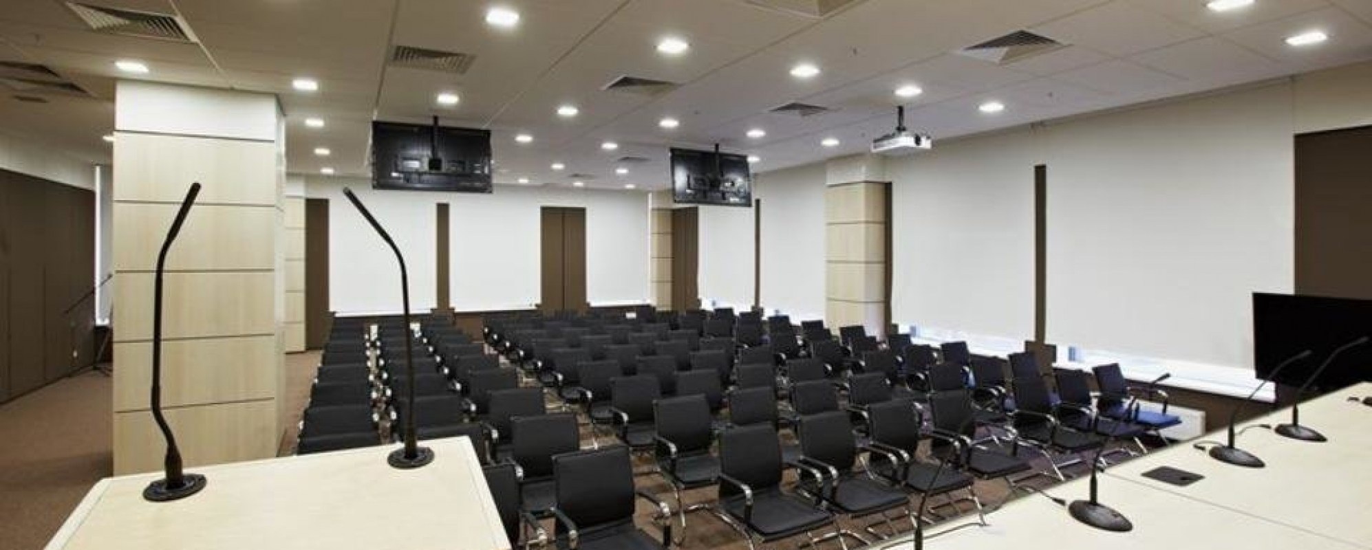 Фотографии конференц-зала Конференц-зал в БЦ Континент