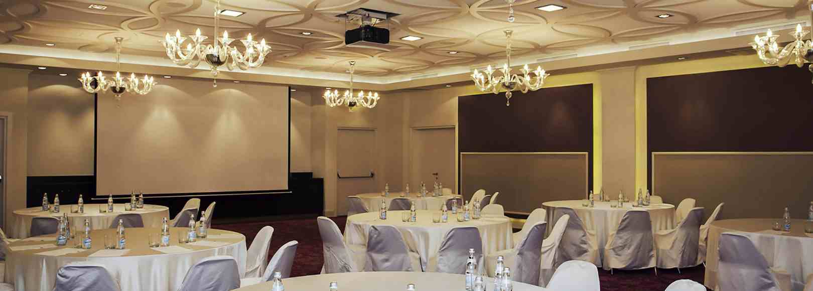 Фотография конференц-зала Меркюр Москва Павелецкая