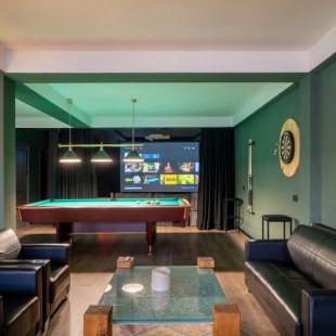 Фотография квартиры Апартаменты Четырехкомнатные Niabi с бильярдом и кинотеатром