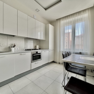 Фотография квартиры Апартаменты Прекрасная Двухкомнатная Квартира с Видом на Главный Проспект