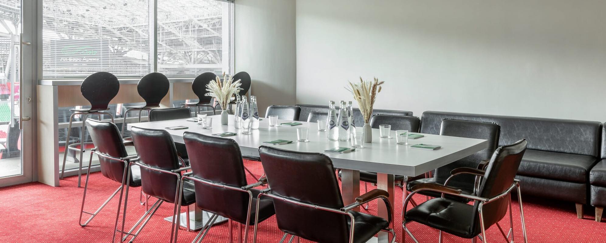 Фотографии конференц-зала Отель People Stadium