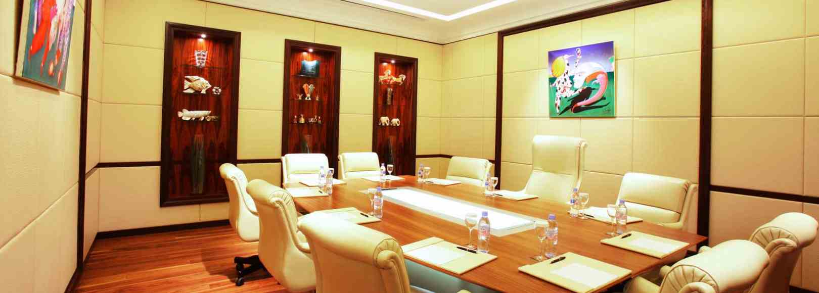 Фотография комнаты для переговоров Новгород