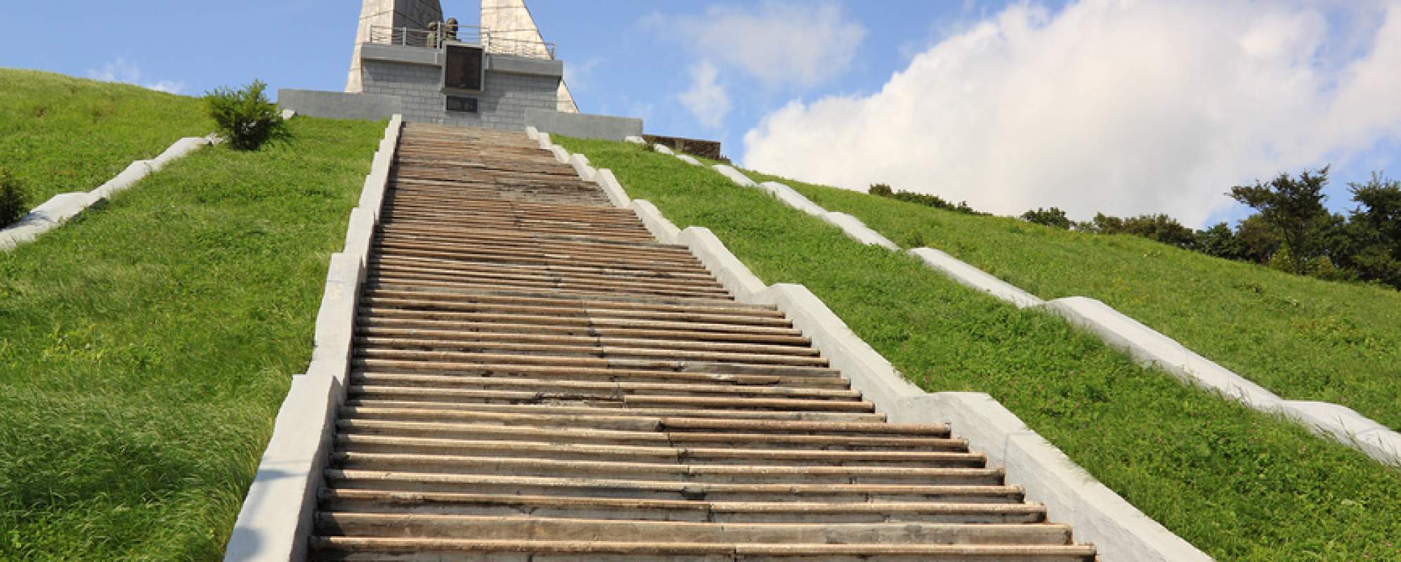 Фотографии достопримечательности Мемориал Скорбящая мать