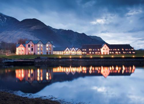Фотография гостиницы The Isles of Glencoe Hotel