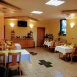 Фотография гостиницы Hotel zum Schnackel