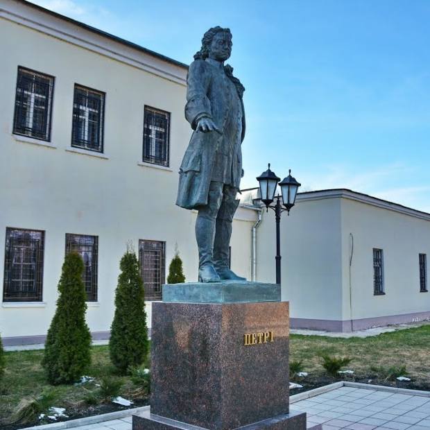 Фотография достопримечательности Памятник Петру I