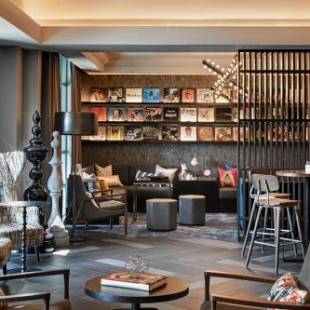 Фотографии гостиницы 
            Renaissance Los Angeles Airport Hotel