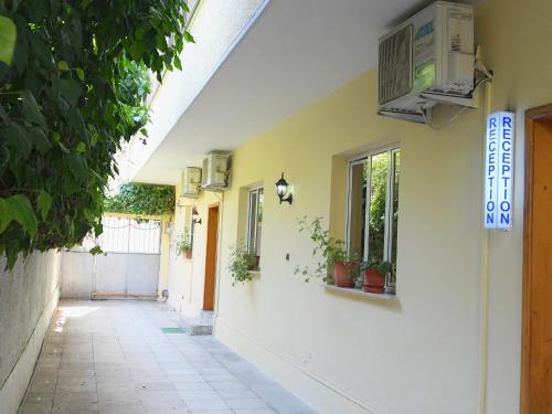 Фотография гостиницы Hotel Haxhiu