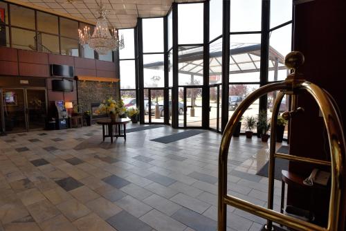 Фотография гостиницы Tropical Inn - North Battleford