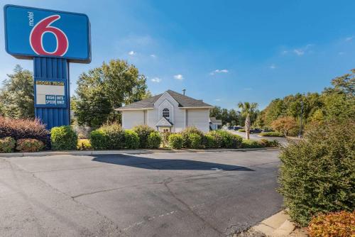 Фотография гостиницы Motel 6-Simpsonville, SC - Greenville