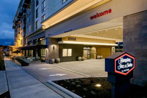 Фотография гостиницы Hampton Inn & Suites by Hilton Seattle/Northgate