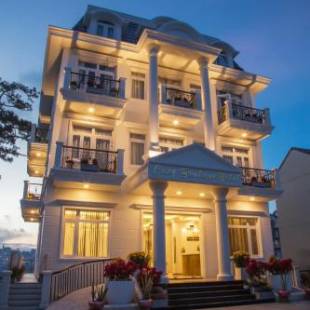 Фотографии гостиницы
Cozy Boutique Hotel Dalat