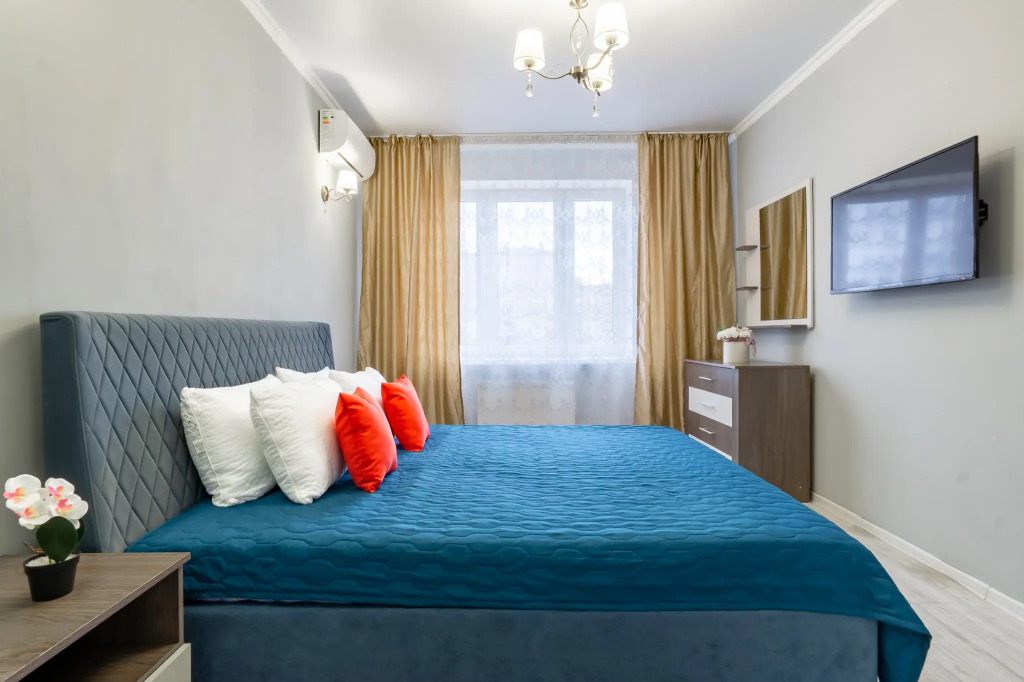 Фотография квартиры Квартира ЖК Губернский | 2х комнатная с диваном на кухне