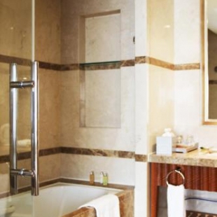 Фотография гостиницы Glarun Jinling Hotel