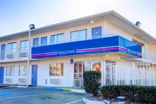 Фотография гостиницы Motel 6-Murfreesboro, TN